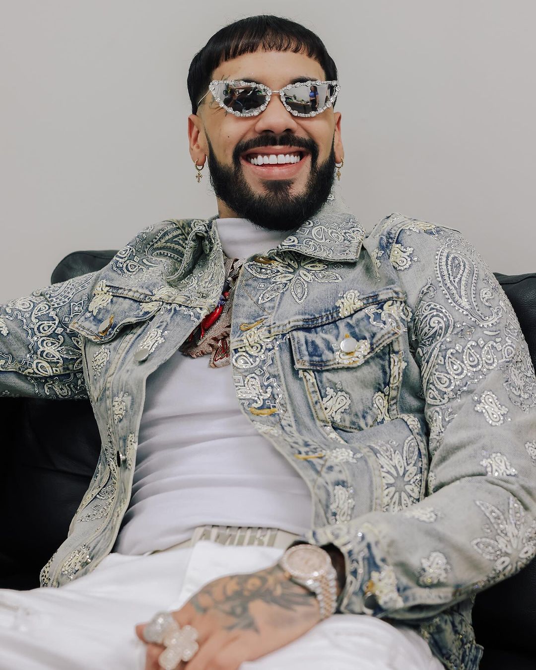 Anuel Height: How Tall Is the Famous Latin Rapper?