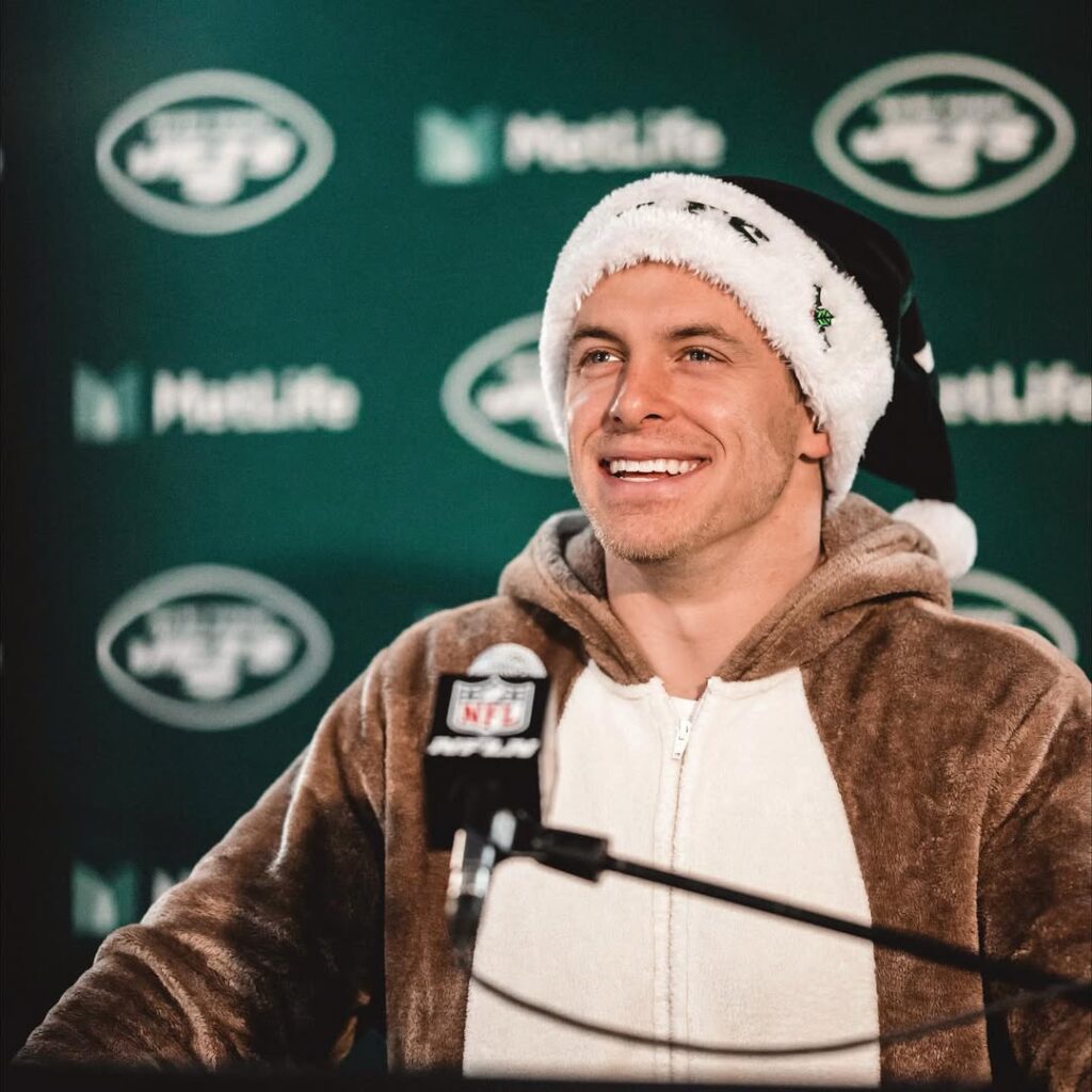 Braxton Berrios Age Revealed: How Old Is the NFL Star?