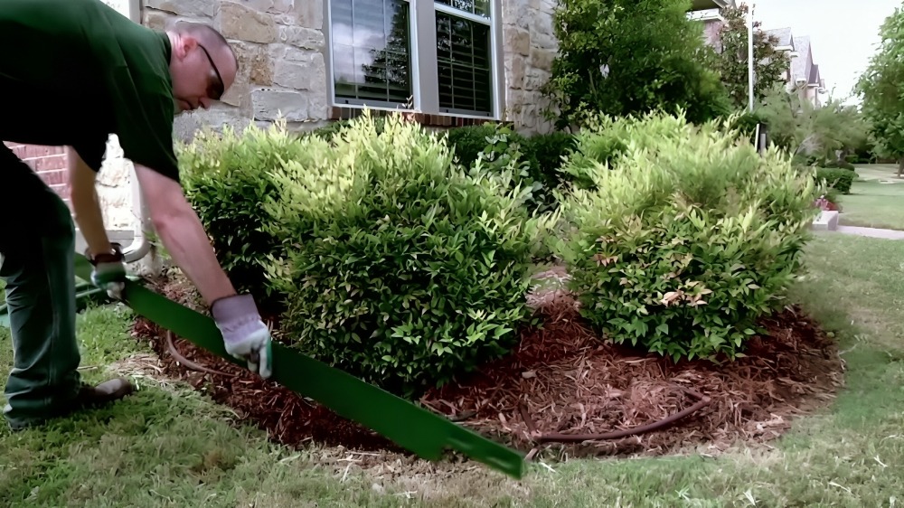 How to Bend Colmet Steel Landscape Edging Without Kinks
